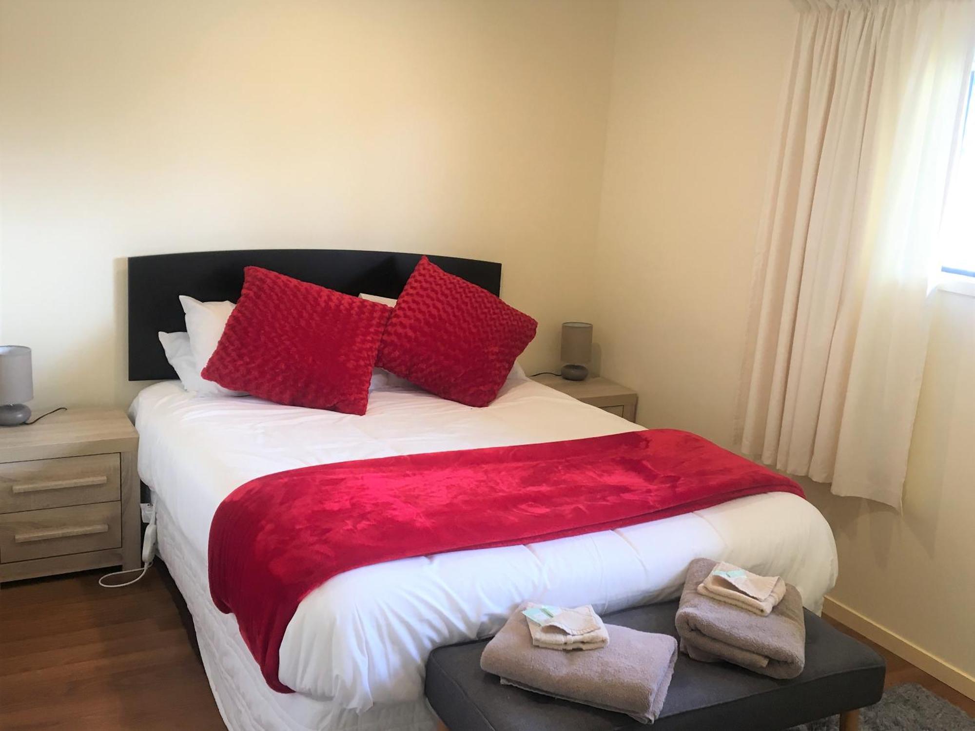 Otorohanga Kiwi Holiday Park 외부 사진